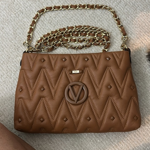 Valentino Handbag✨ - Picture 2 of 2